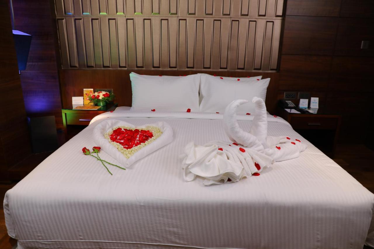 Coral Isle Hotel Kochi Luaran gambar