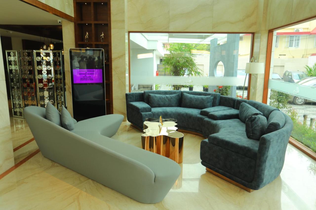 Coral Isle Hotel Kochi Luaran gambar