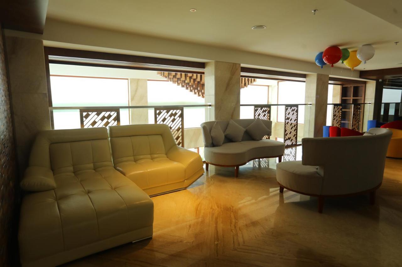 Coral Isle Hotel Kochi Luaran gambar