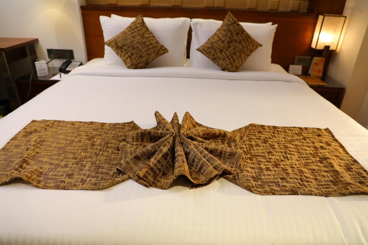 Coral Isle Hotel Kochi Luaran gambar