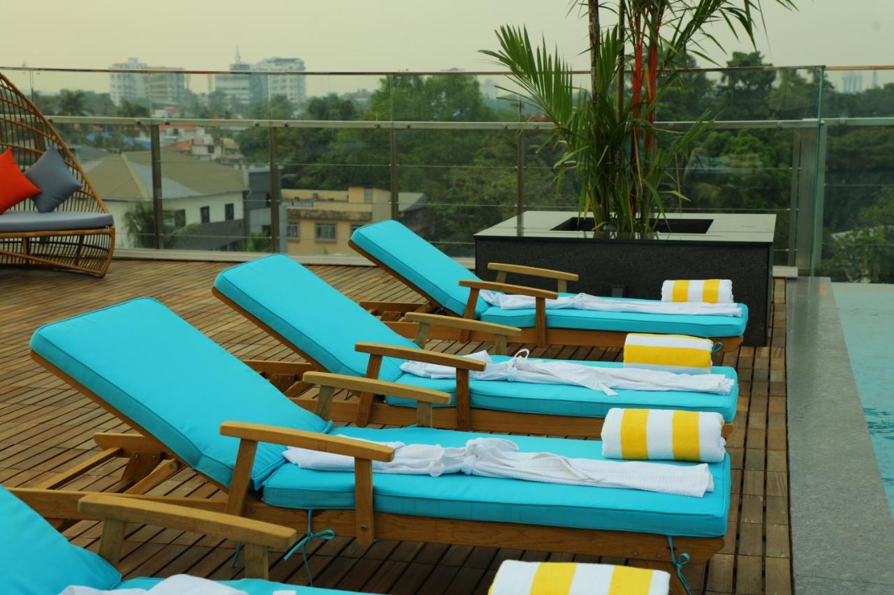 Coral Isle Hotel Kochi Luaran gambar