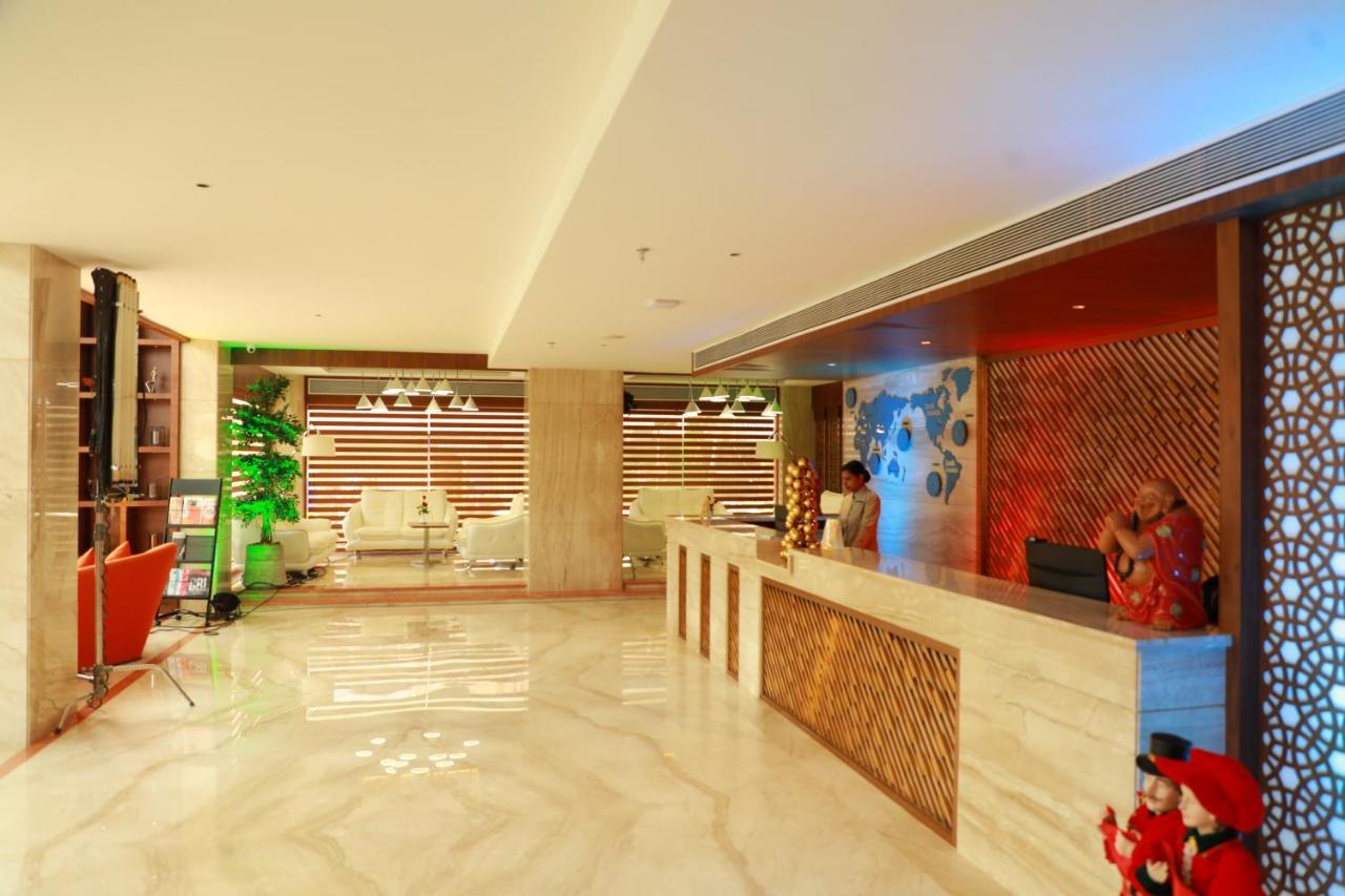 Coral Isle Hotel Kochi Luaran gambar